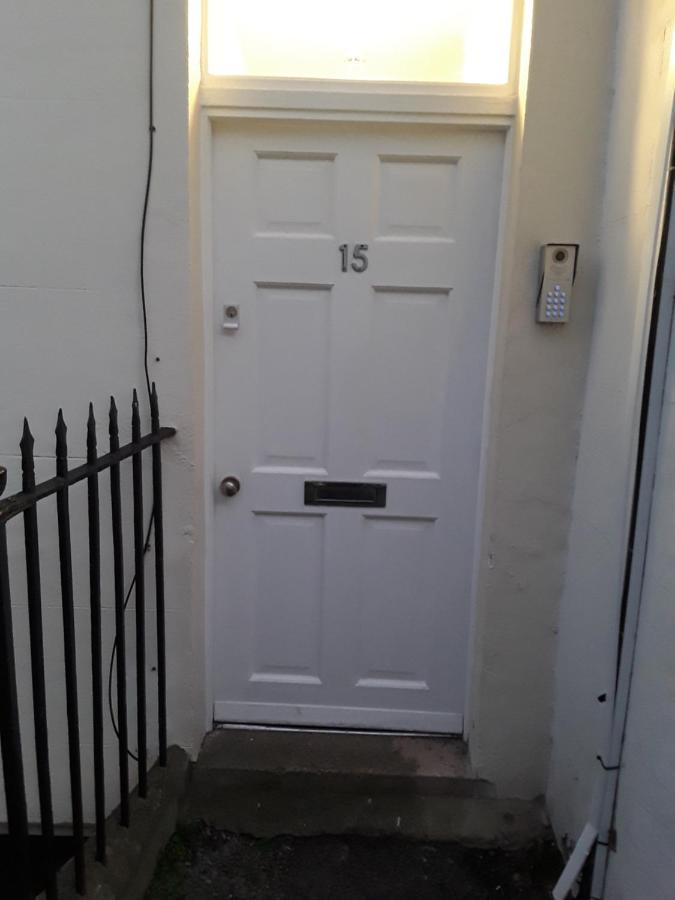 Jaskar Studio 2 Cheltenham Exterior photo